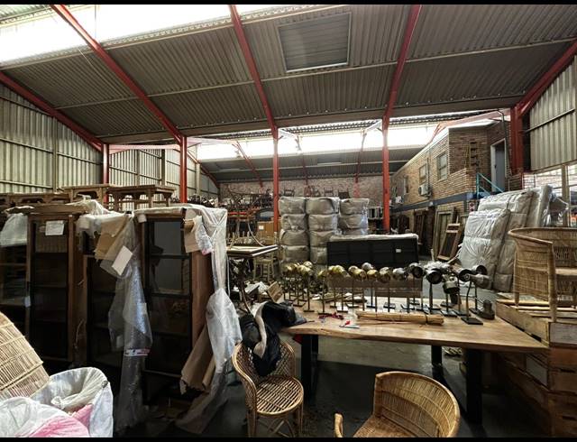 766M² WAREHOUSE TO LET IN KRAMERVILLE